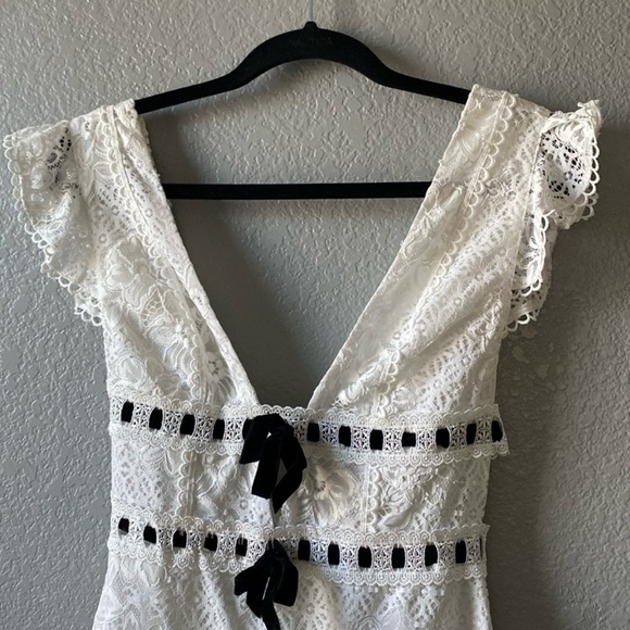 NWT For Love & Lemons Bonita Lace Ruffles & Bows Mini Dress in White - Picture 7 of 14